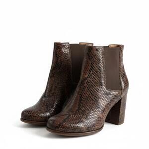 NWOT L’Intervalle Python Block Heel Chelsea Boots Brown Size 8 Luxury Glam Chic